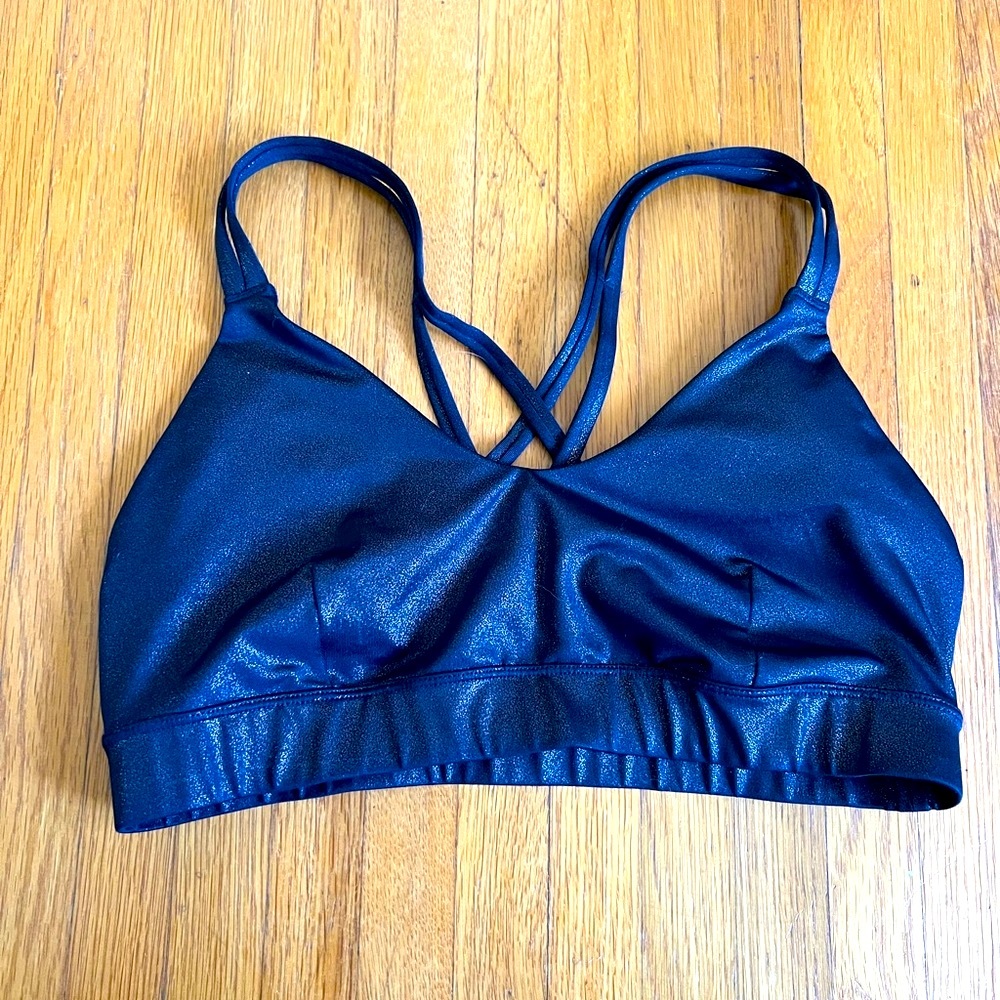 cute never worn sports bra
